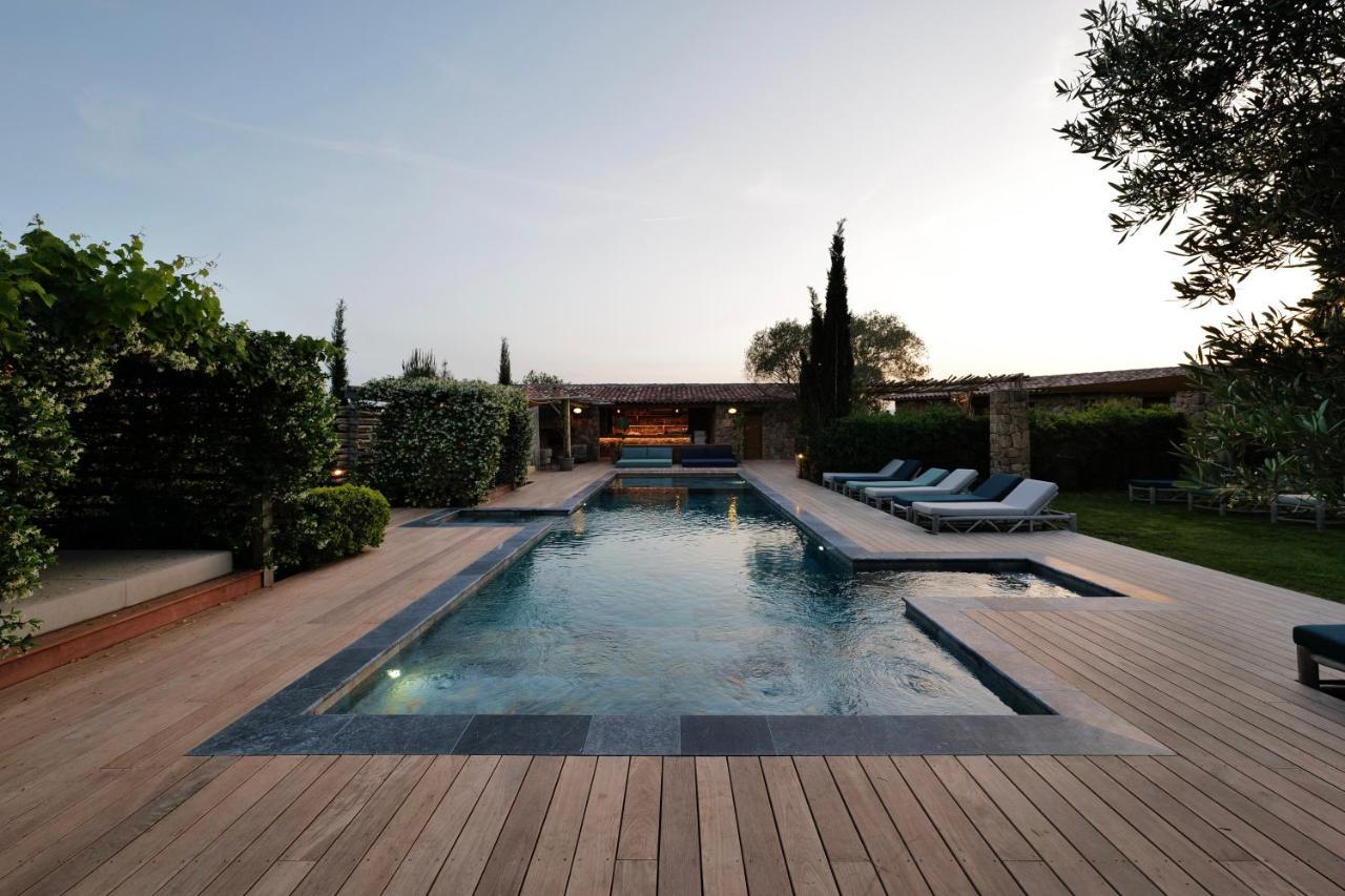 Domaine Pozzo Di Mastri Hotel & Spa 피가리 외부 사진