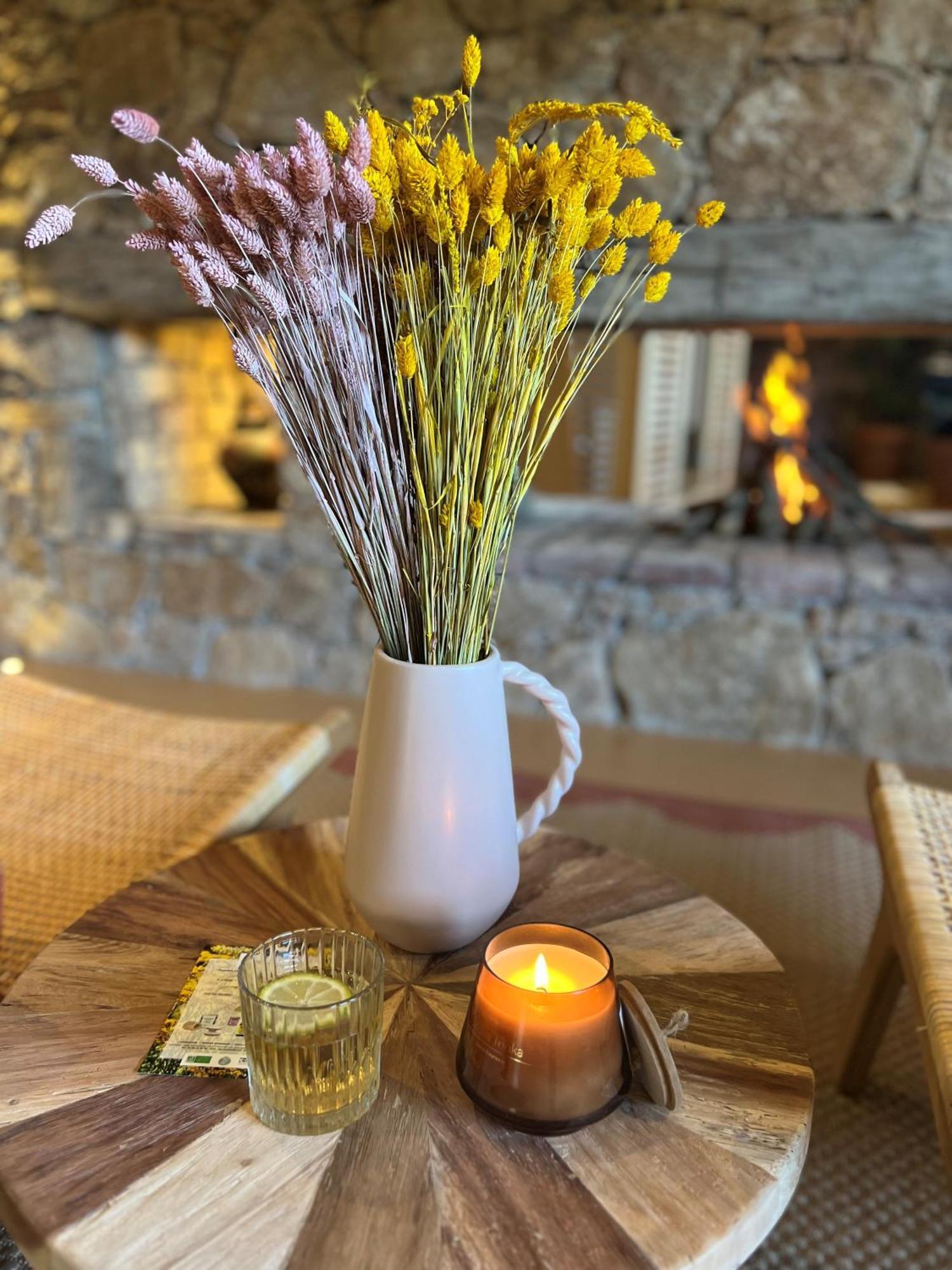 Domaine Pozzo Di Mastri Hotel & Spa 피가리 외부 사진