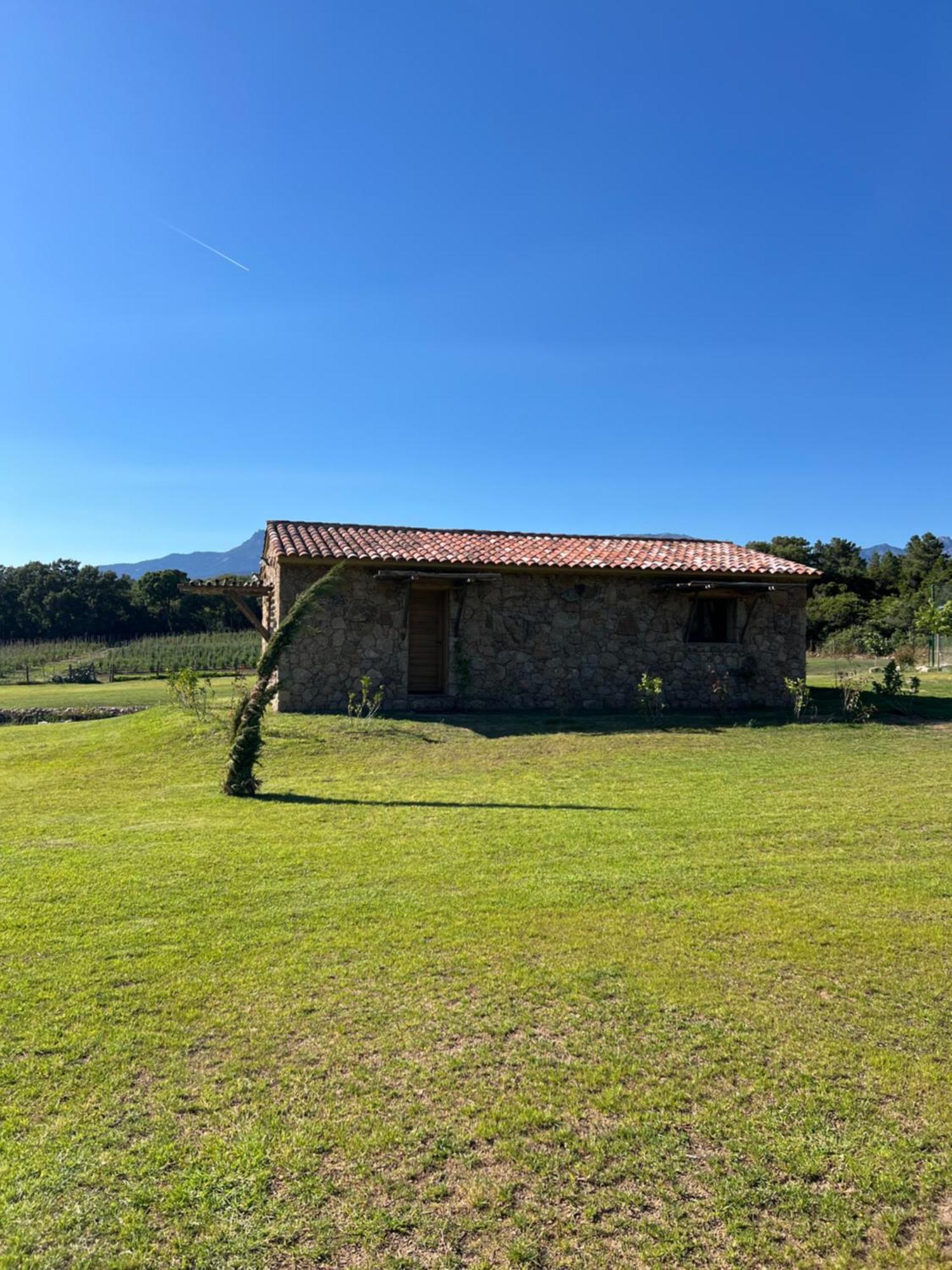 Domaine Pozzo Di Mastri Hotel & Spa 피가리 외부 사진